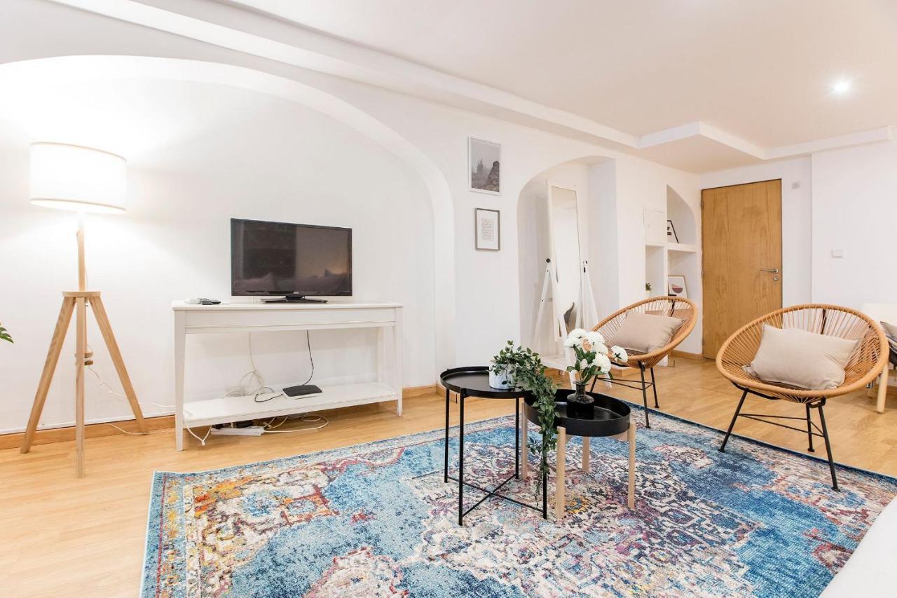 Almada Hideaway W/ Ac & Private Pool By Lovelystay Porto Kültér fotó